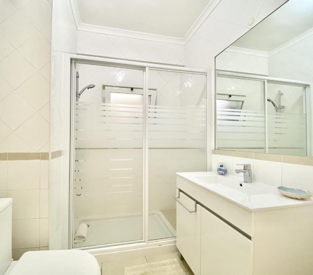 Torre 20 - Near The Beach - Quarteira Bagian luar foto